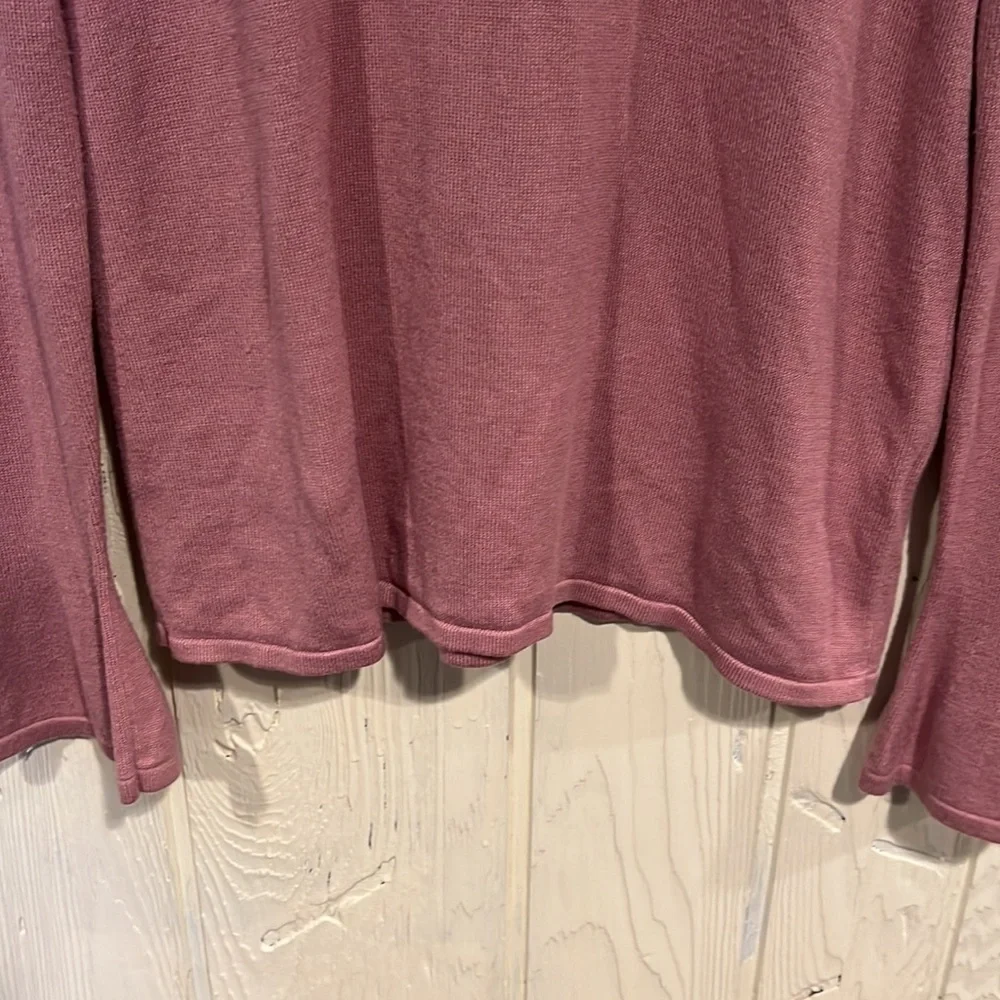 IMAN long Sleeve  Mauve Sweater Buttons on one shoulder Size Small